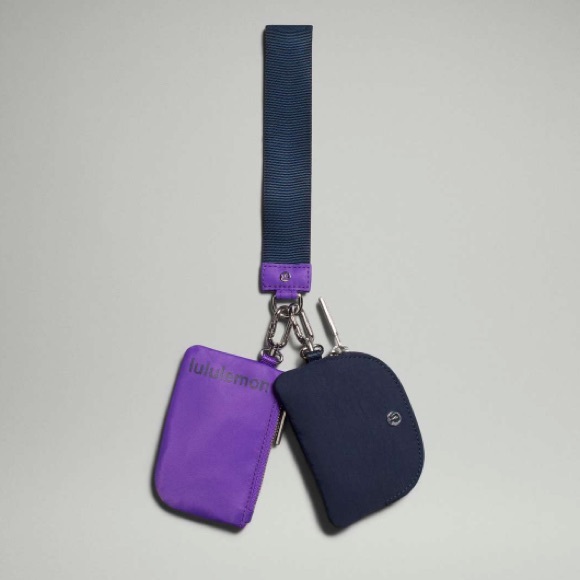 NWT Lululemon Athletica Dual Pouch Wristlet in True Navy / Atomic Purple